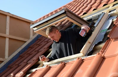 Pose de fenêtres de toit Velux à Gruffy